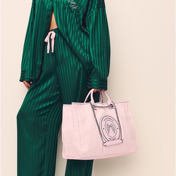 Victoria's Secret Pink Striped Tote with Chain and Top Handles - Picture 3 of 4
